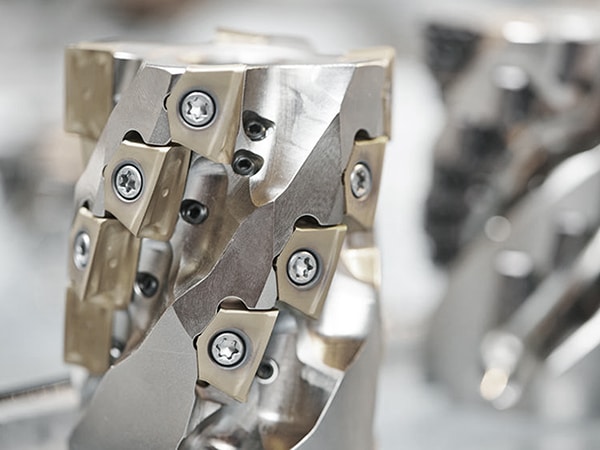 Lavorazione-di-metalli-per-la-produzione-in-serie-modena Lavorazione-di-metalli-per-la-produzione-in-serie-modena